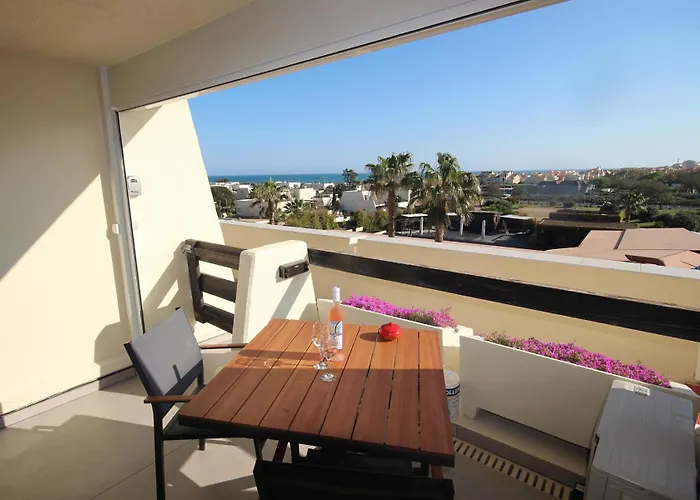 Coursive Port Nature 4, Vue Mer, Face Au Waiki - Village Naturiste Cap D'agde *